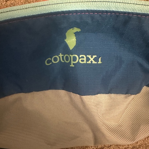 ❌SOLD❌ cotopaxi • fanny pack sling bag outdoor pack gear utah colorful crossbody - Picture 3 of 8